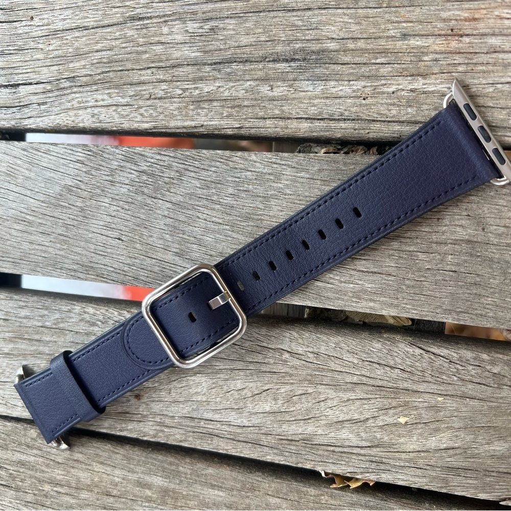 Classic Buckle for Apple Watch™ 42mm - Dark Aubergine Leather (No Longer Sold) - Picture 4 of 5